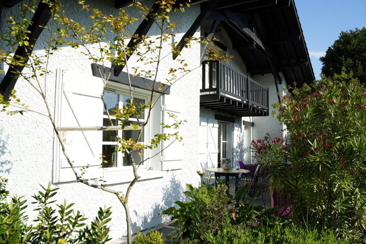 앙데르노스레방 Bleuvelours B&B 외부 사진