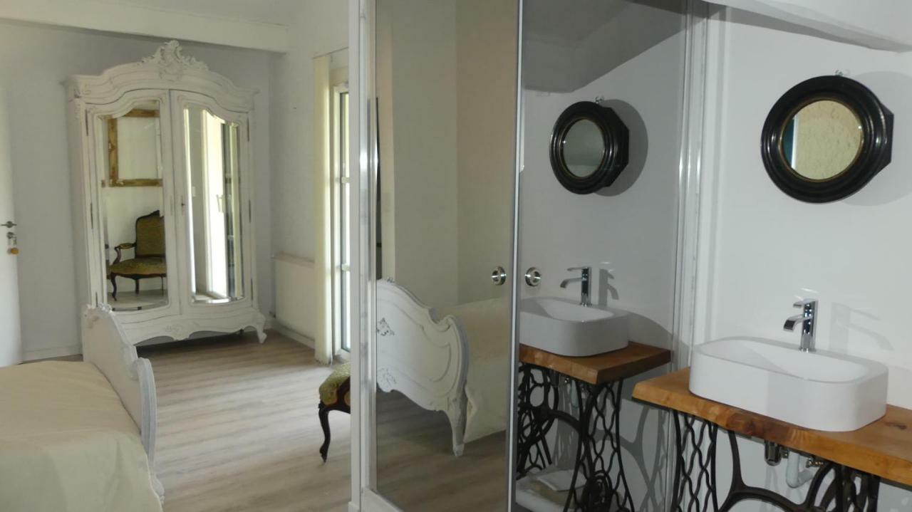 앙데르노스레방 Bleuvelours B&B 외부 사진